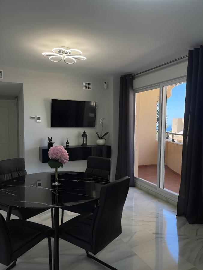 Luxury Apartment Benalmadena First Line Extérieur photo
