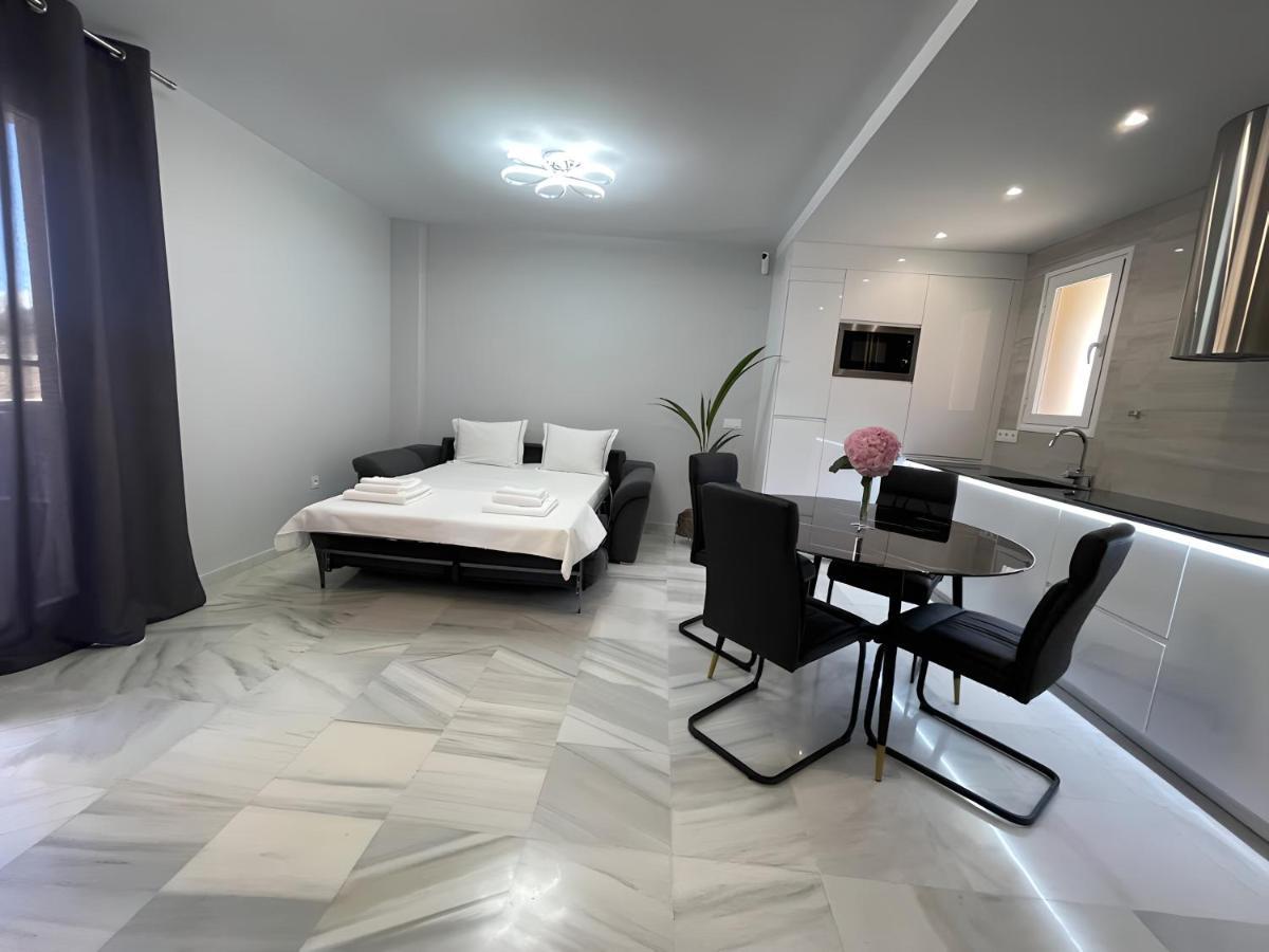 Luxury Apartment Benalmadena First Line Extérieur photo
